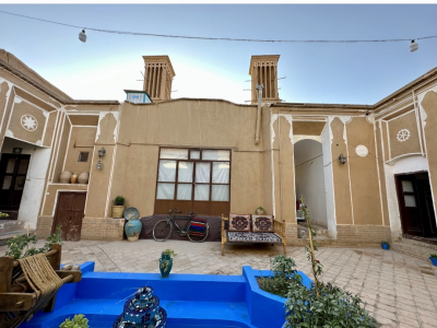اقامتگاه بومگردی چخماق  "شاه نشین"
