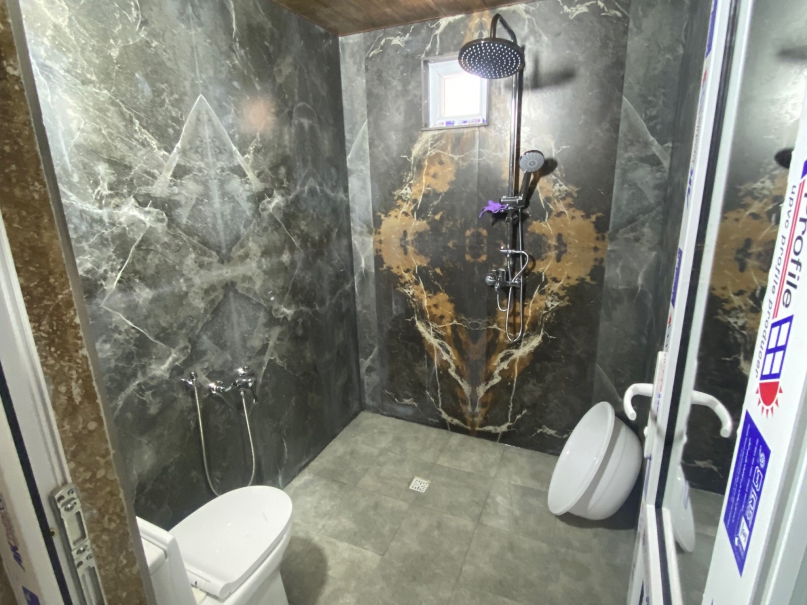 سرویس بهداشتی