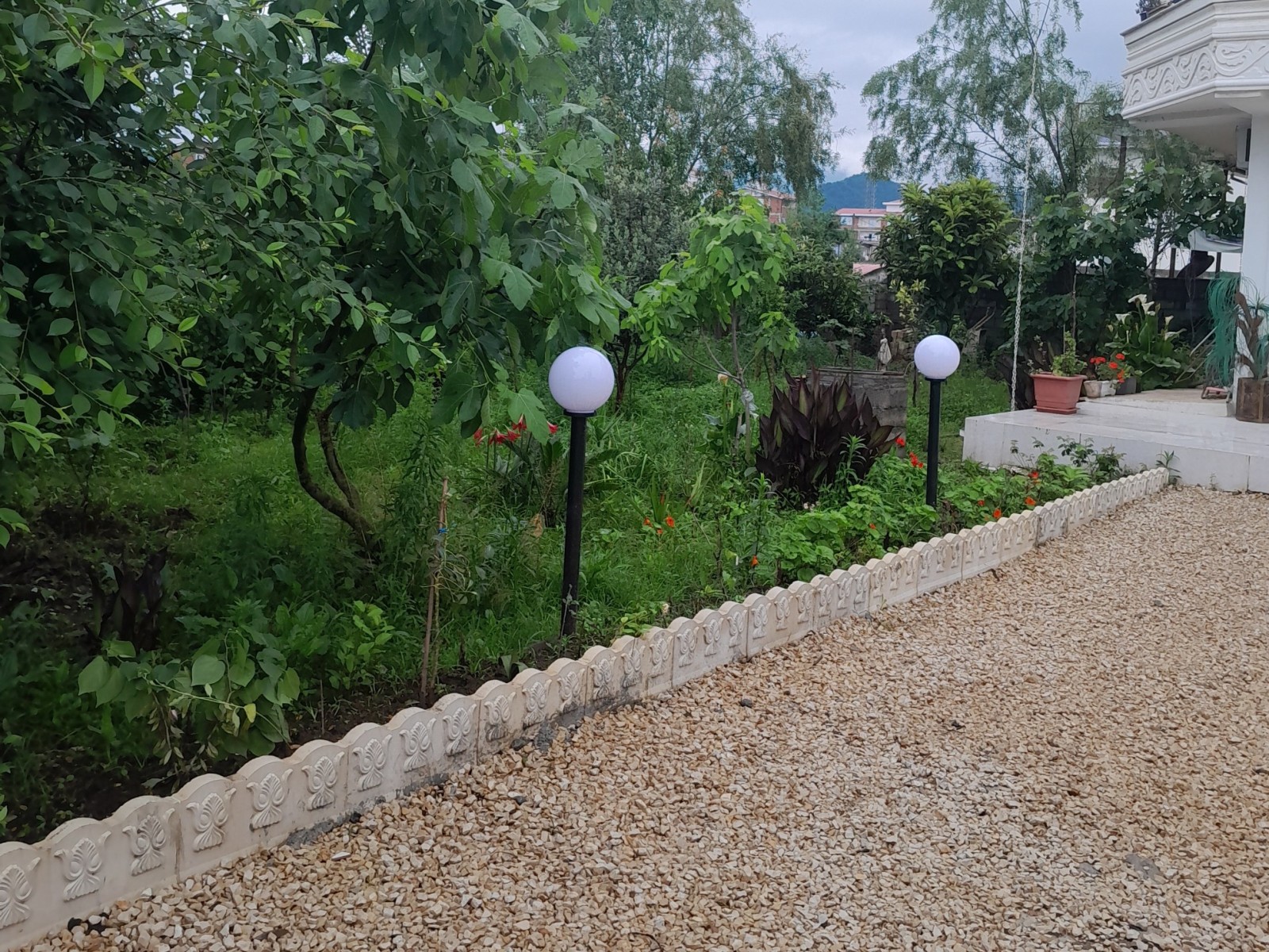 نمای بیرونی ساختمان