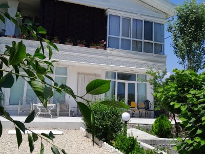 ویلای مثبت یک در شهر لوندویل