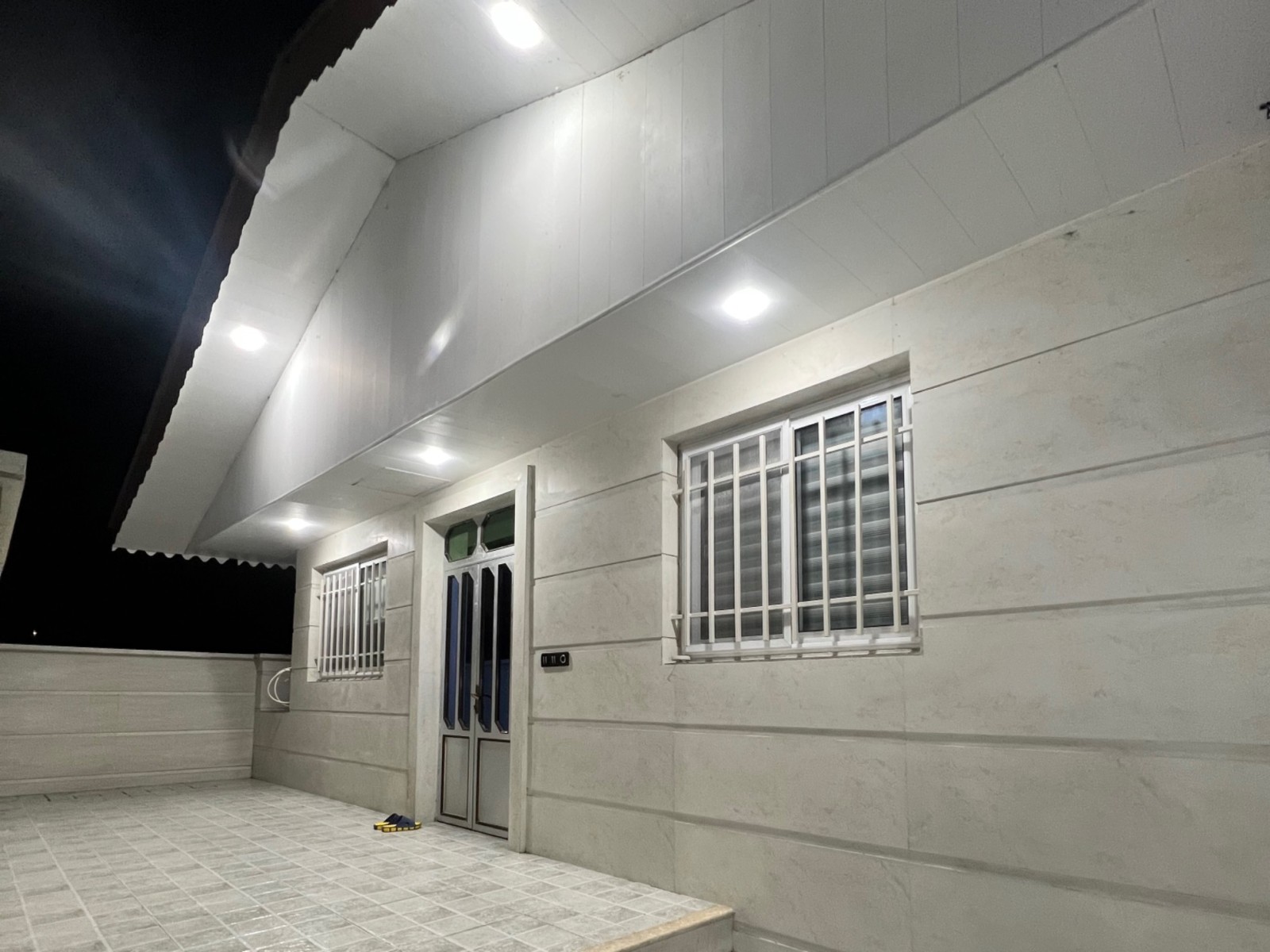 نمای بیرونی ساختمان نمای بیرونی ساختمان