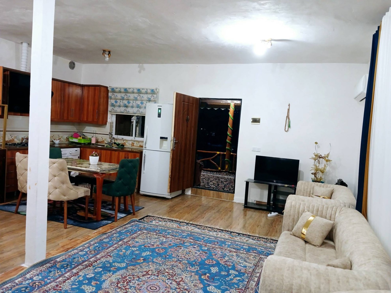 اتاق پذیرایی