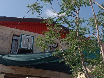 واحد حیاط دار زیبا در کاشان