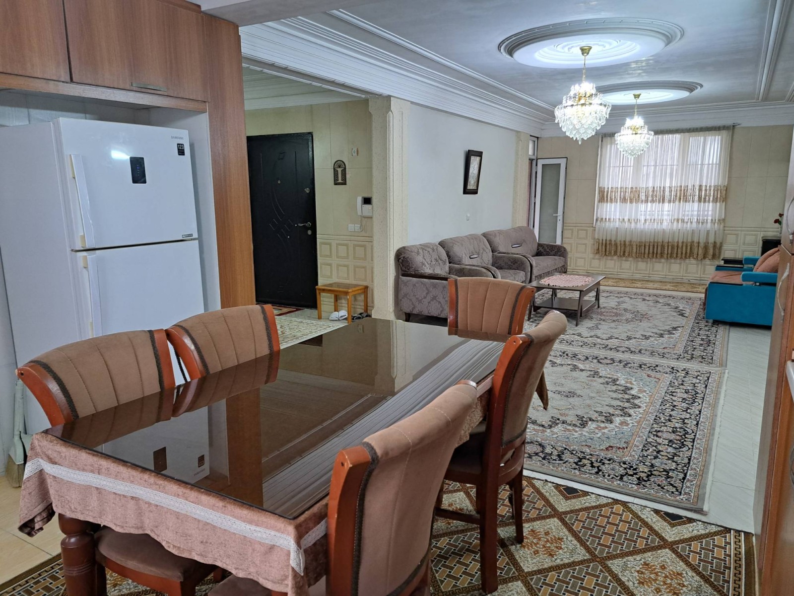 نمای داخلی