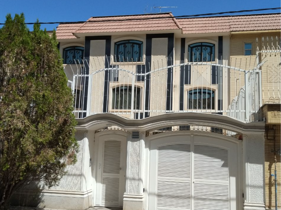 ورودی اقامتگاه ورودی اقامتگاه