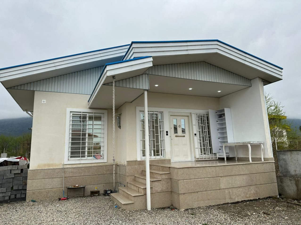 نمای بیرونی ساختمان