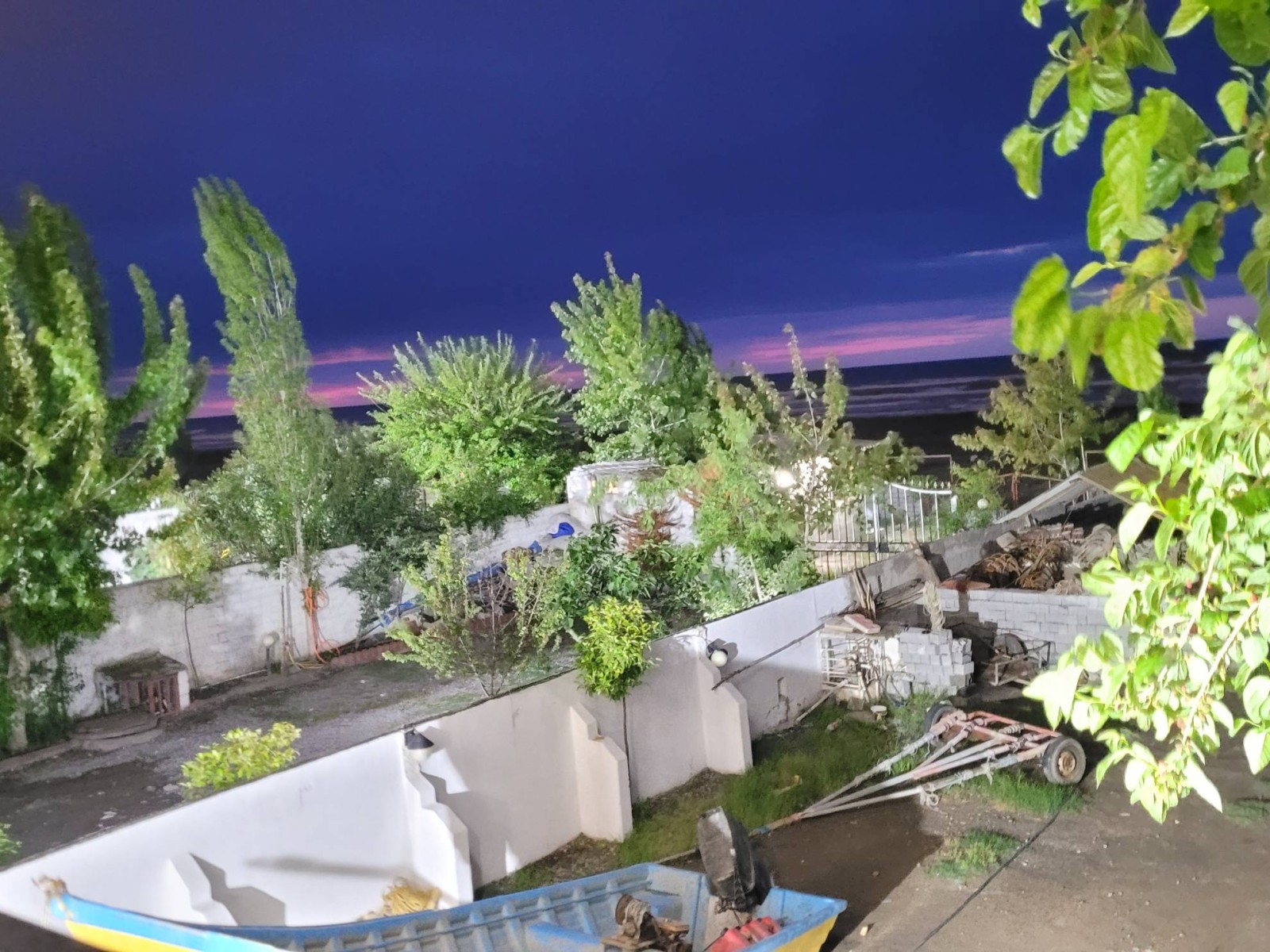 چشم انداز دریا