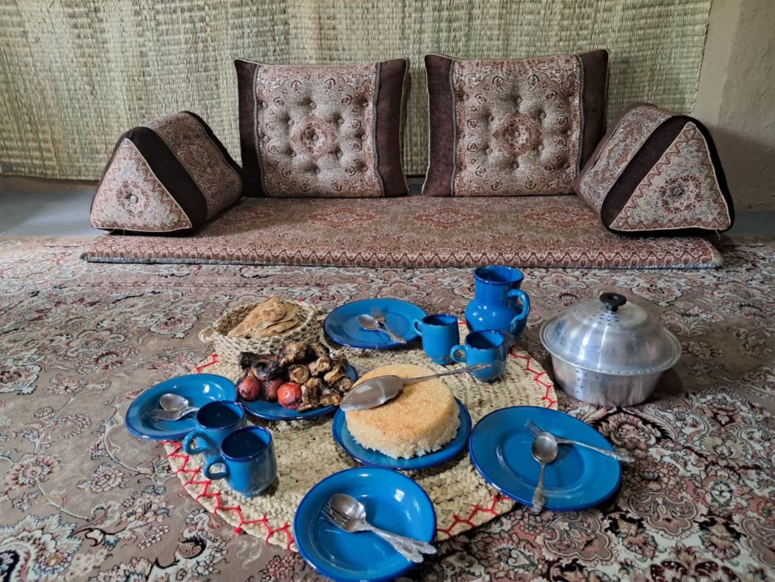 اتاق پذیرایی