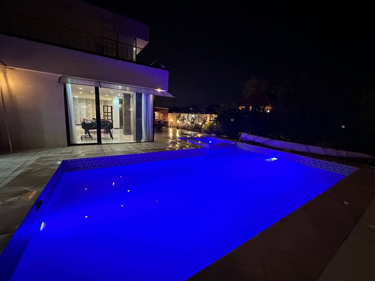 استخر استخر