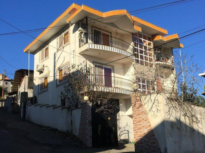 نمای بیرونی ساختمان