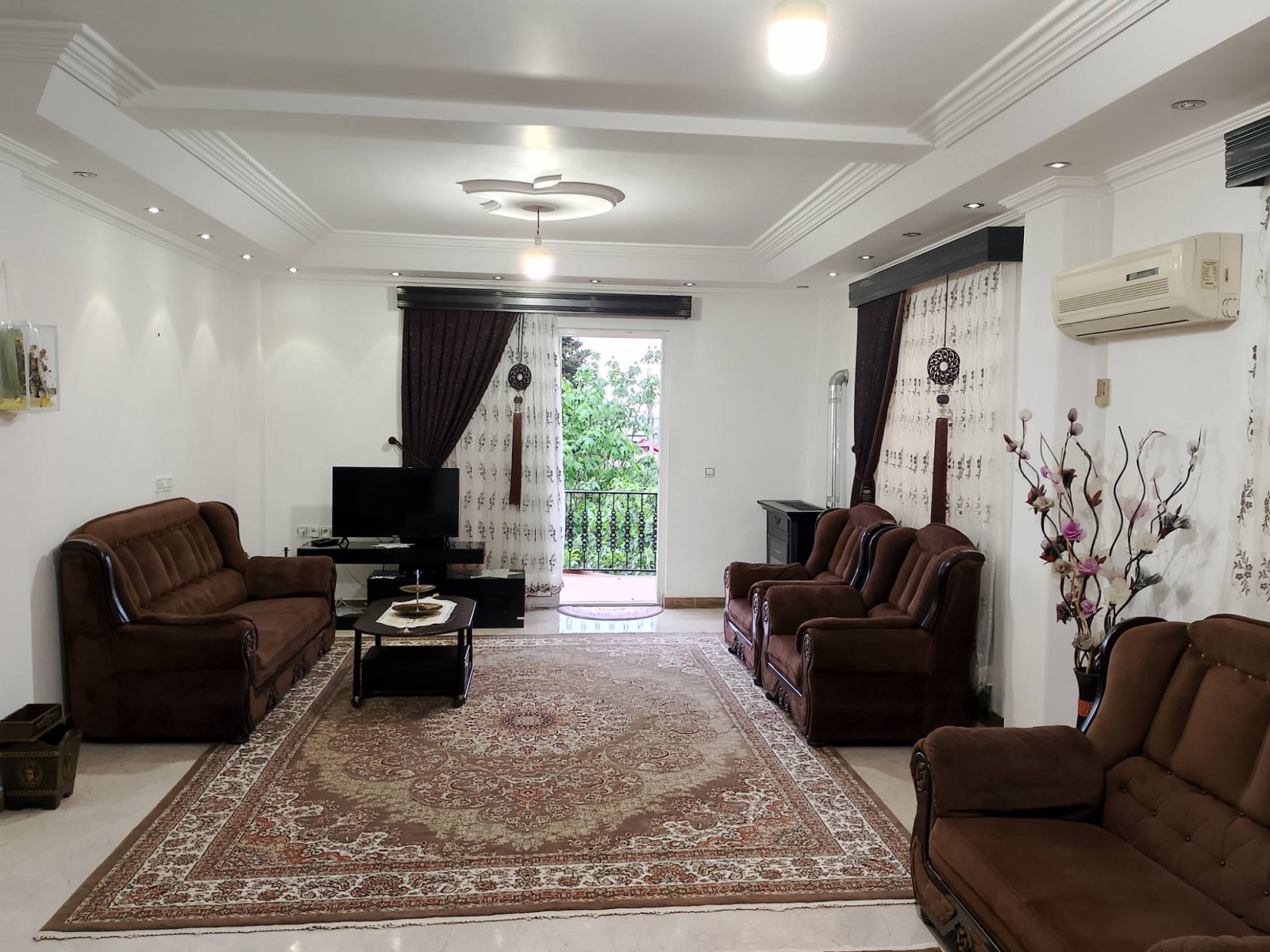 اتاق پذیرایی