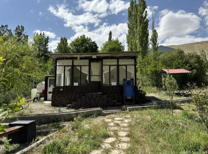 نمای بیرونی ساختمان
