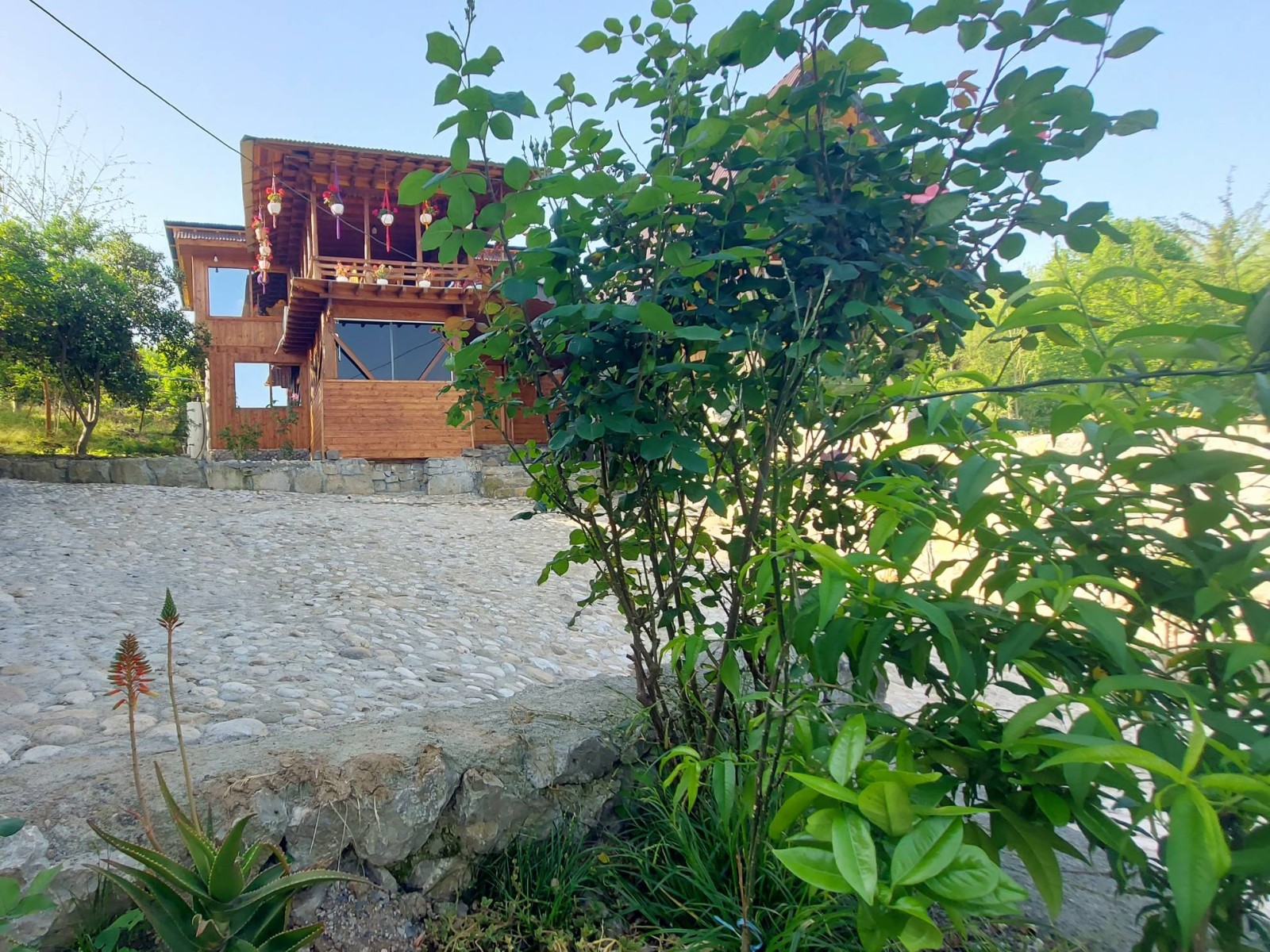 نمای بیرونی ساختمان