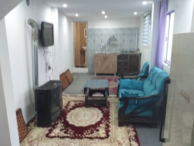 سوئیت ۵۰ متری (طبقه همکف)