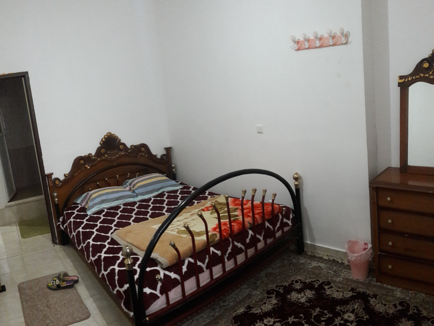 اتاق‌خواب 1