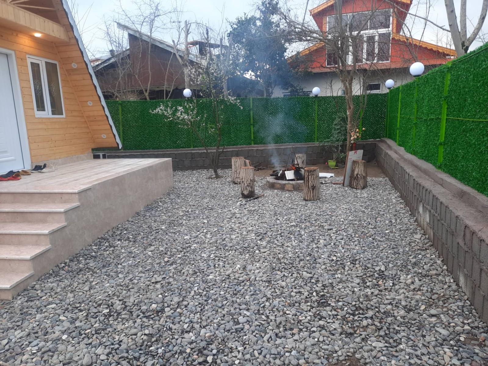نمای بیرونی ساختمان