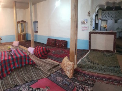 سوییت نقلی در باغ یک هکتاری