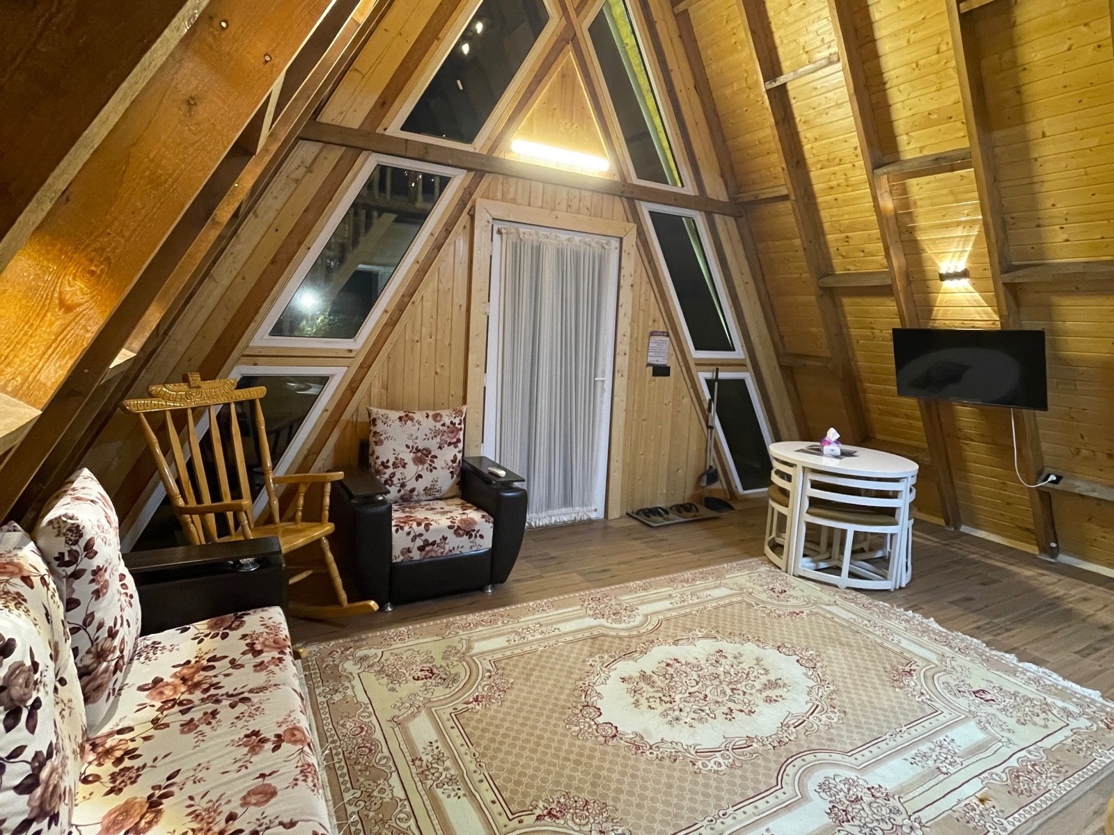 اتاق پذیرایی