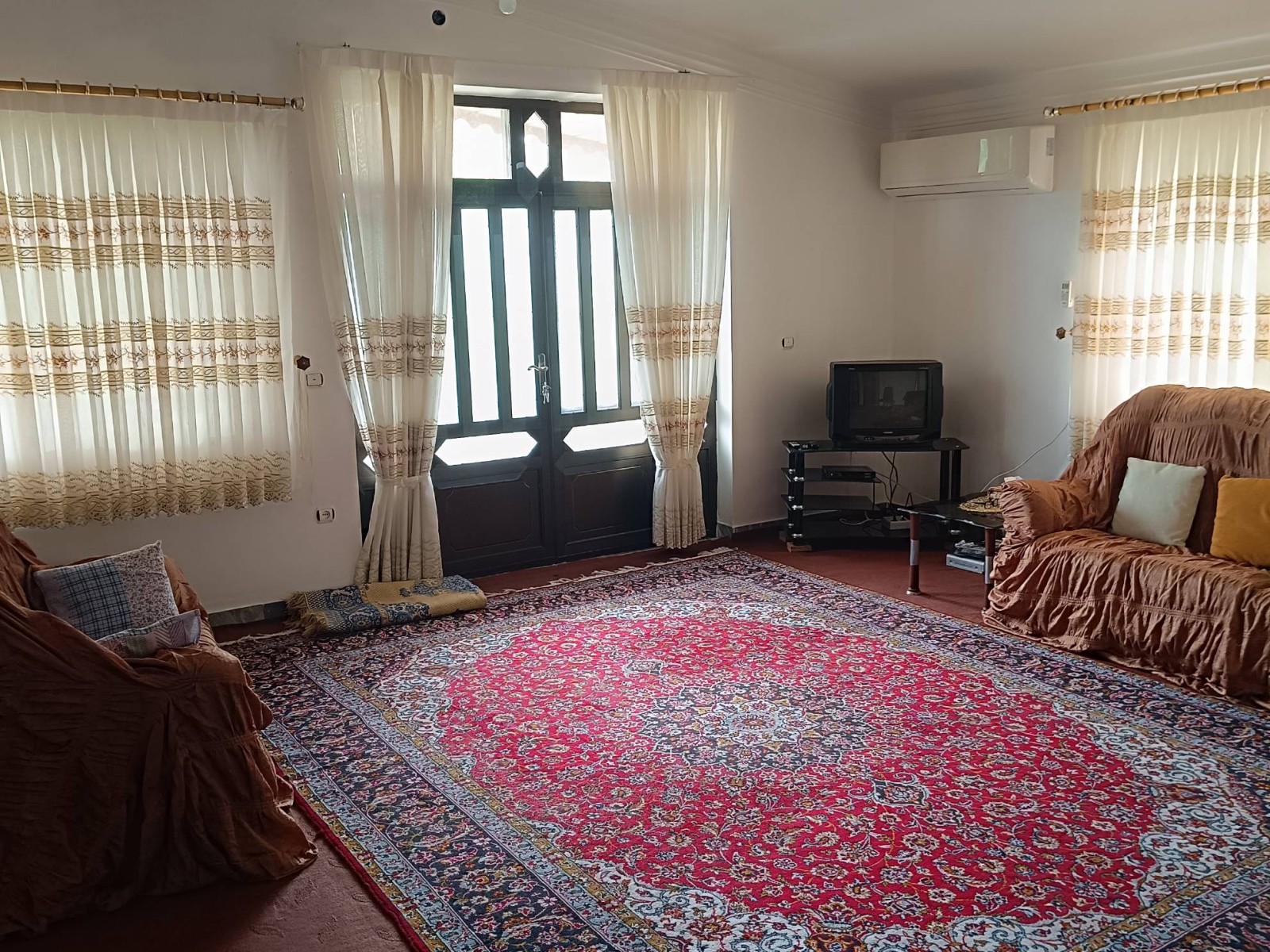 اتاق پذیرایی اتاق پذیرایی