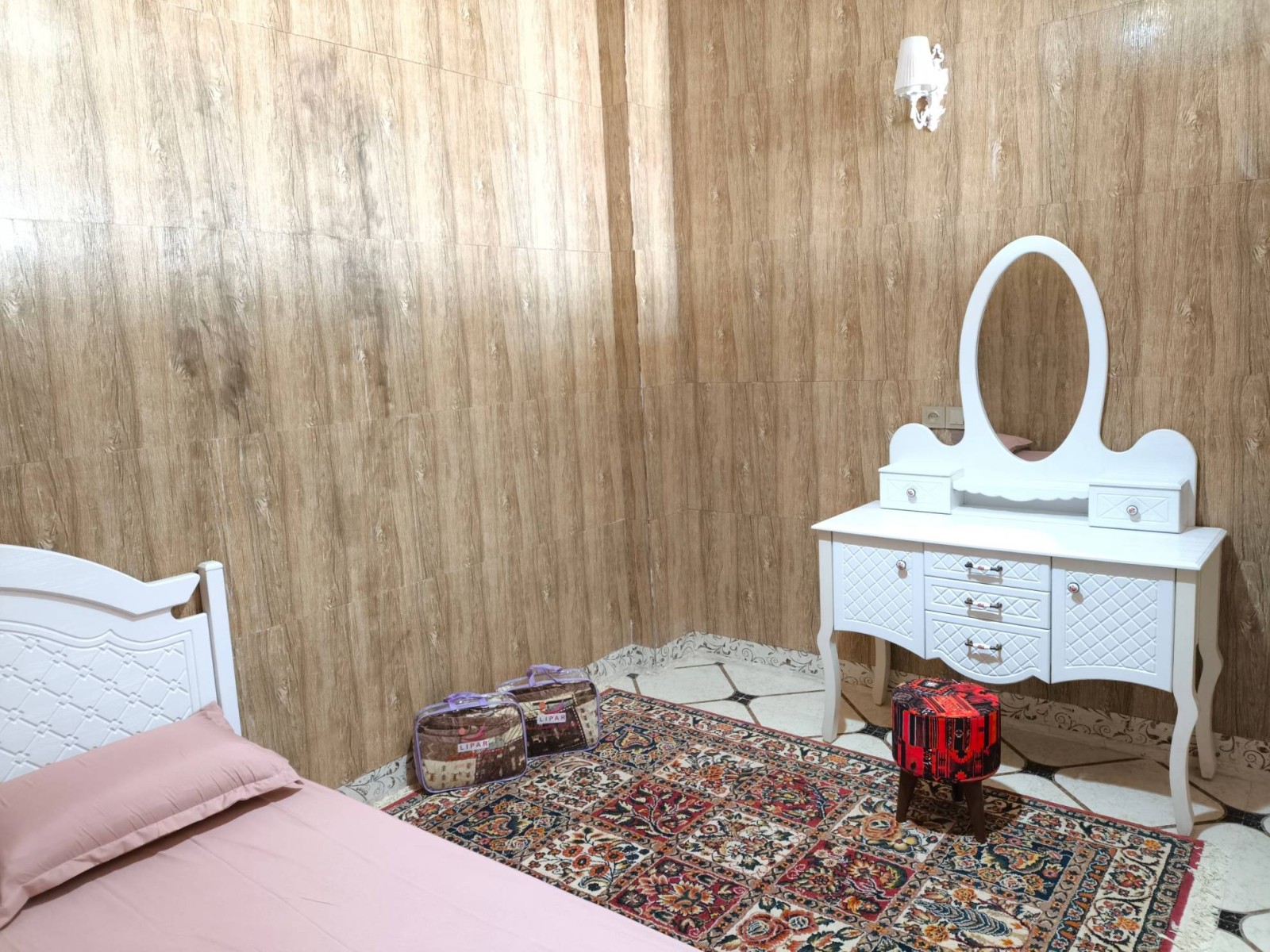 اتاق‌خواب 1