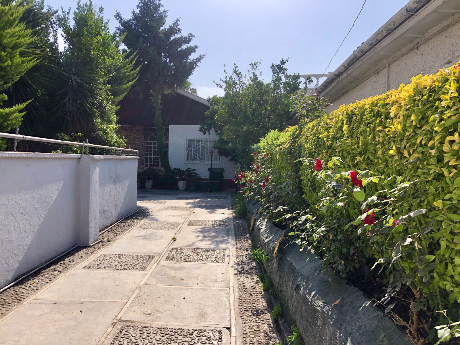 نمای بیرونی ساختمان نمای بیرونی ساختمان