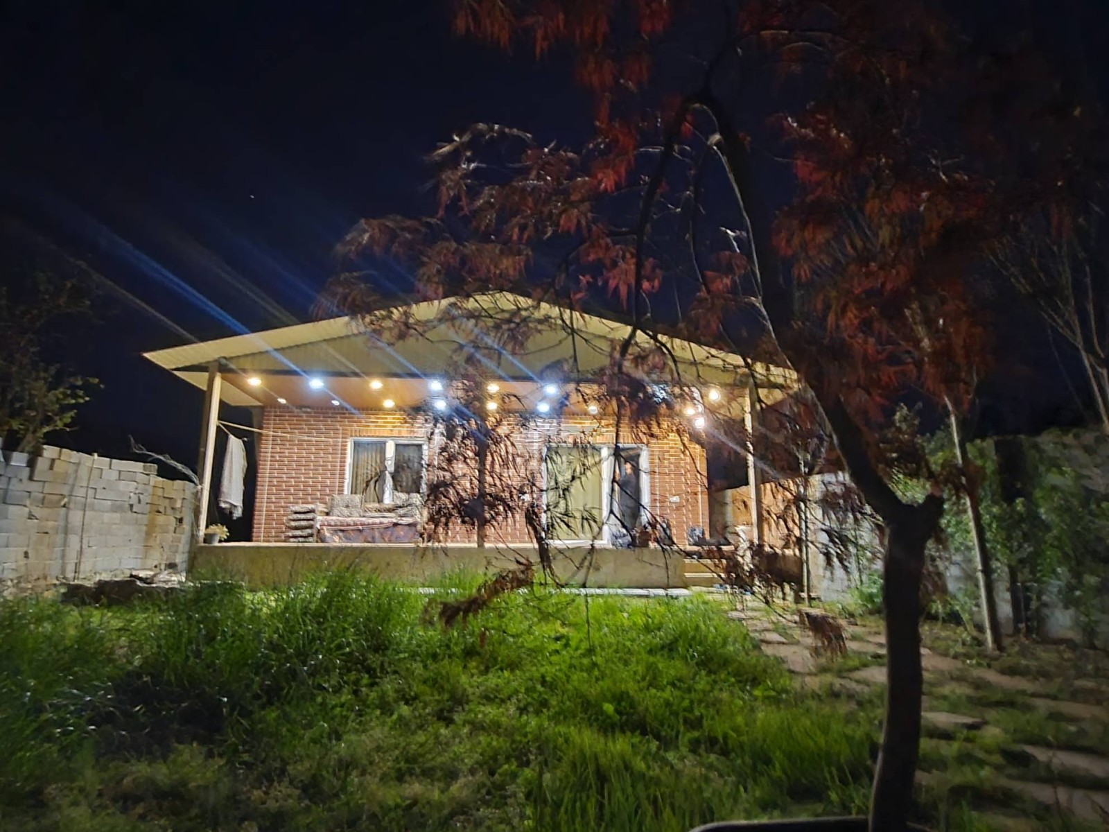 نمای بیرونی ساختمان