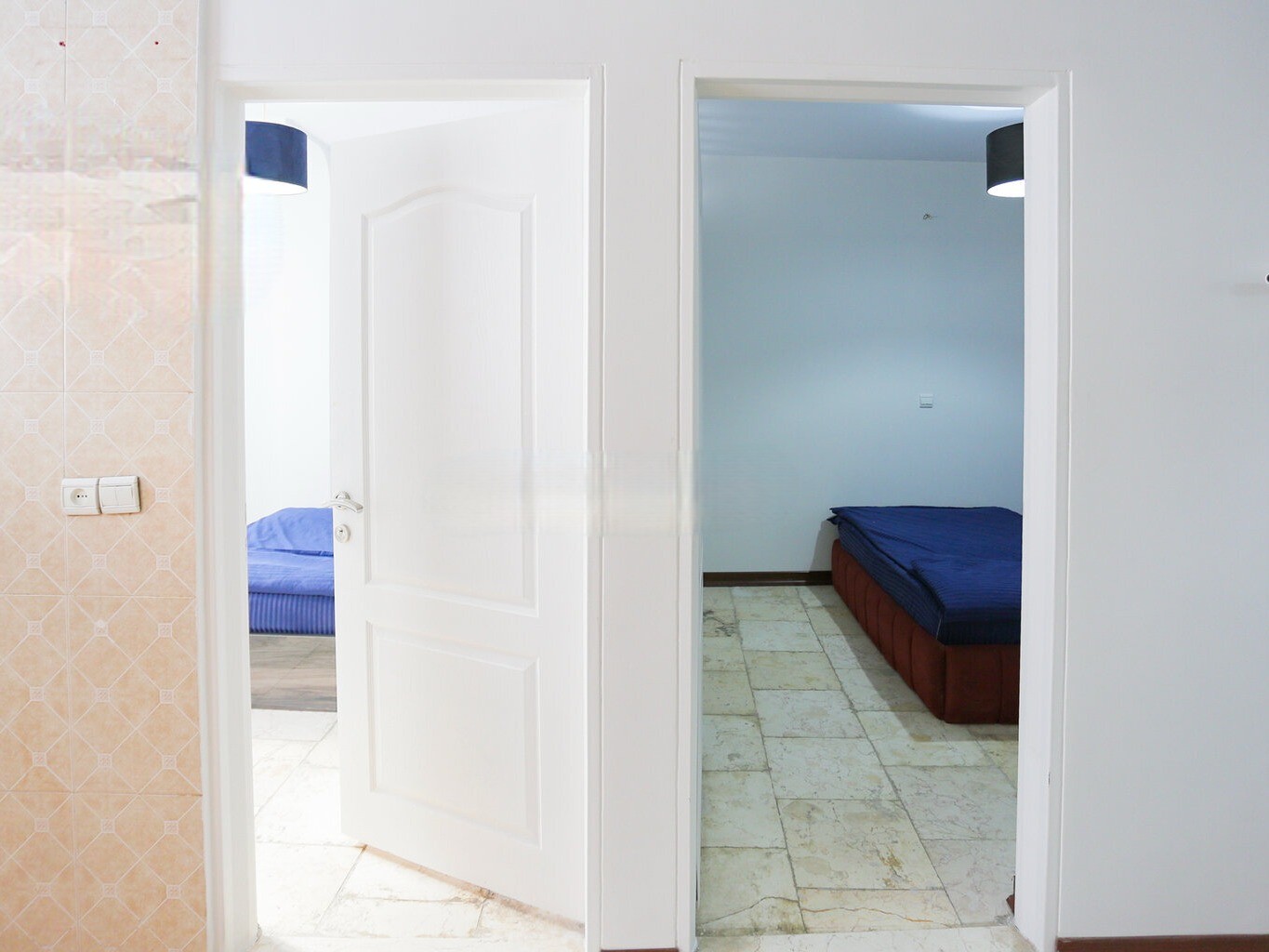 ورودی اتاق خواب ها