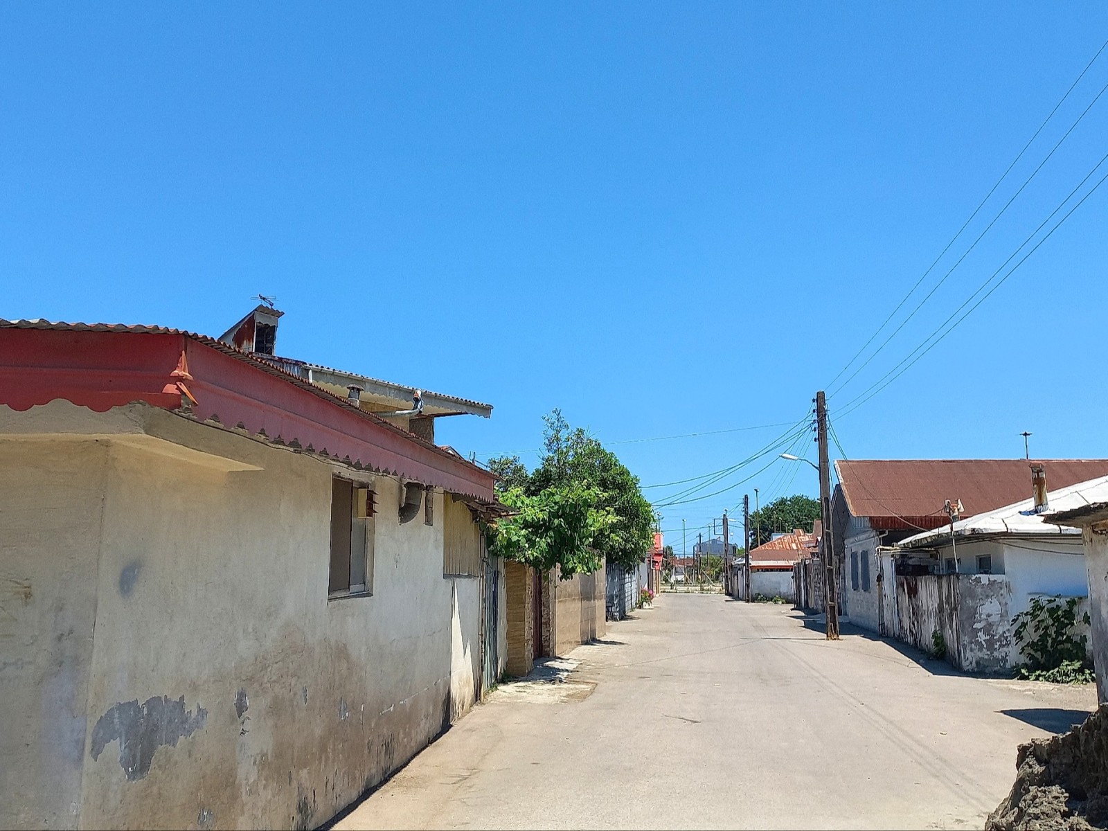 نمای بیرونی ساختمان