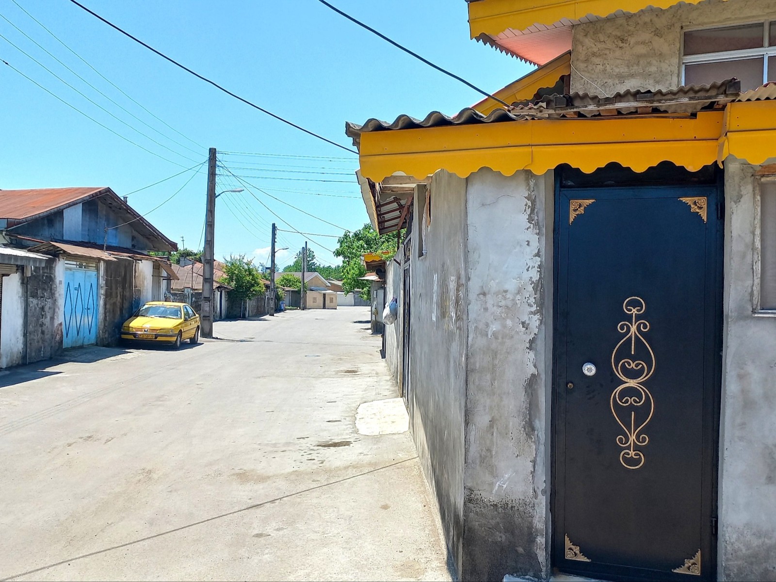 نمای بیرونی ساختمان