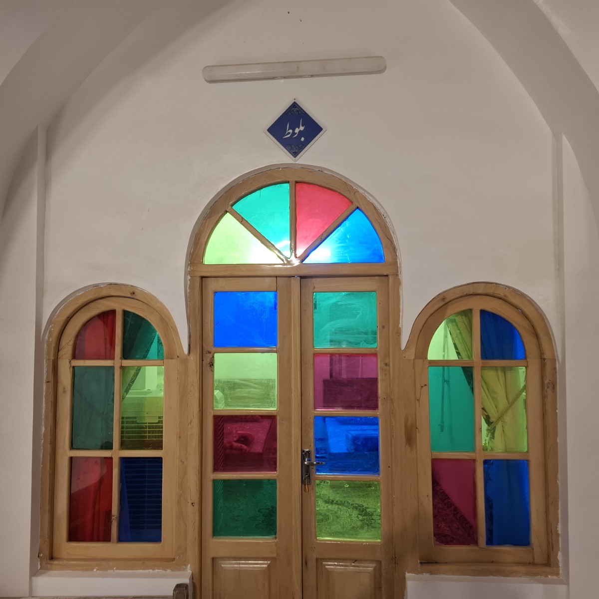 نمای بیرونی اتاق