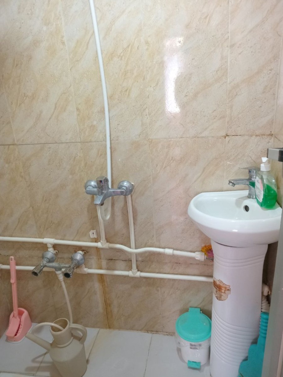 سرویس بهداشتی و حمام