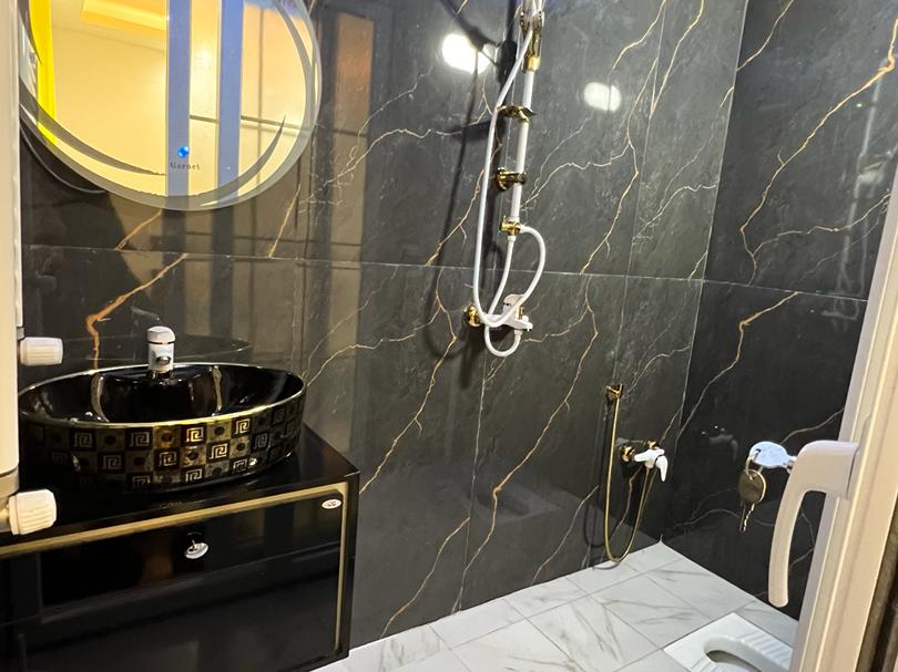 سرویس بهداشتی و حمام