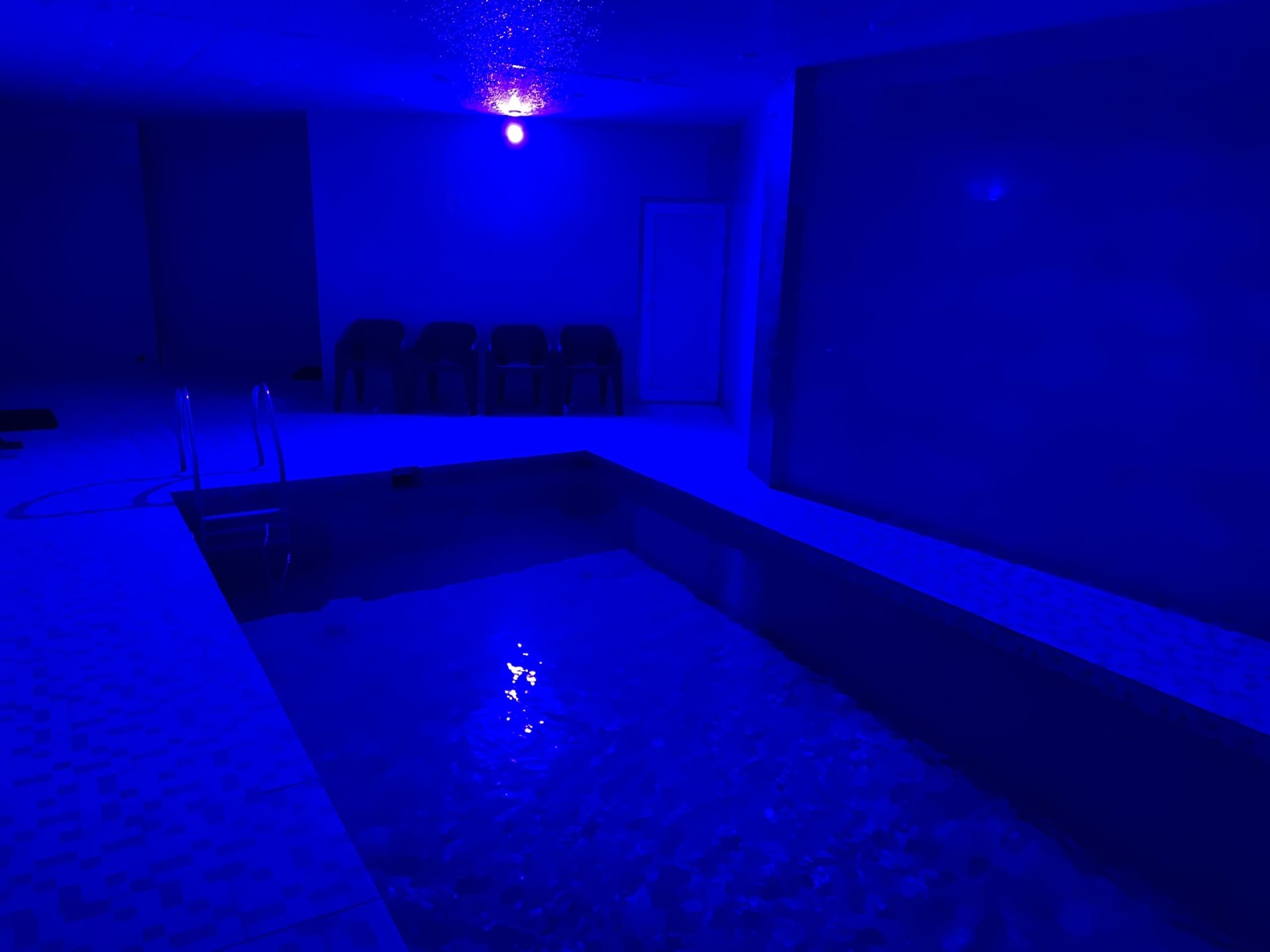 استخر استخر