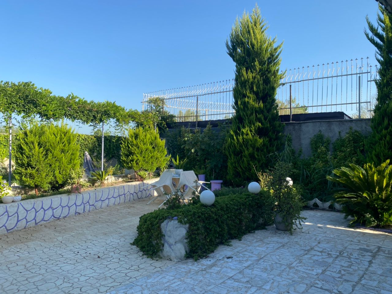 نمای بیرونی ساختمان