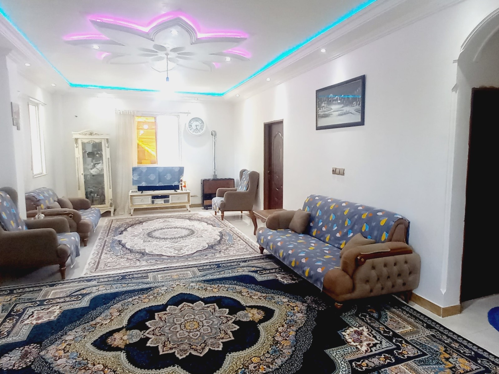 اتاق پذیرایی