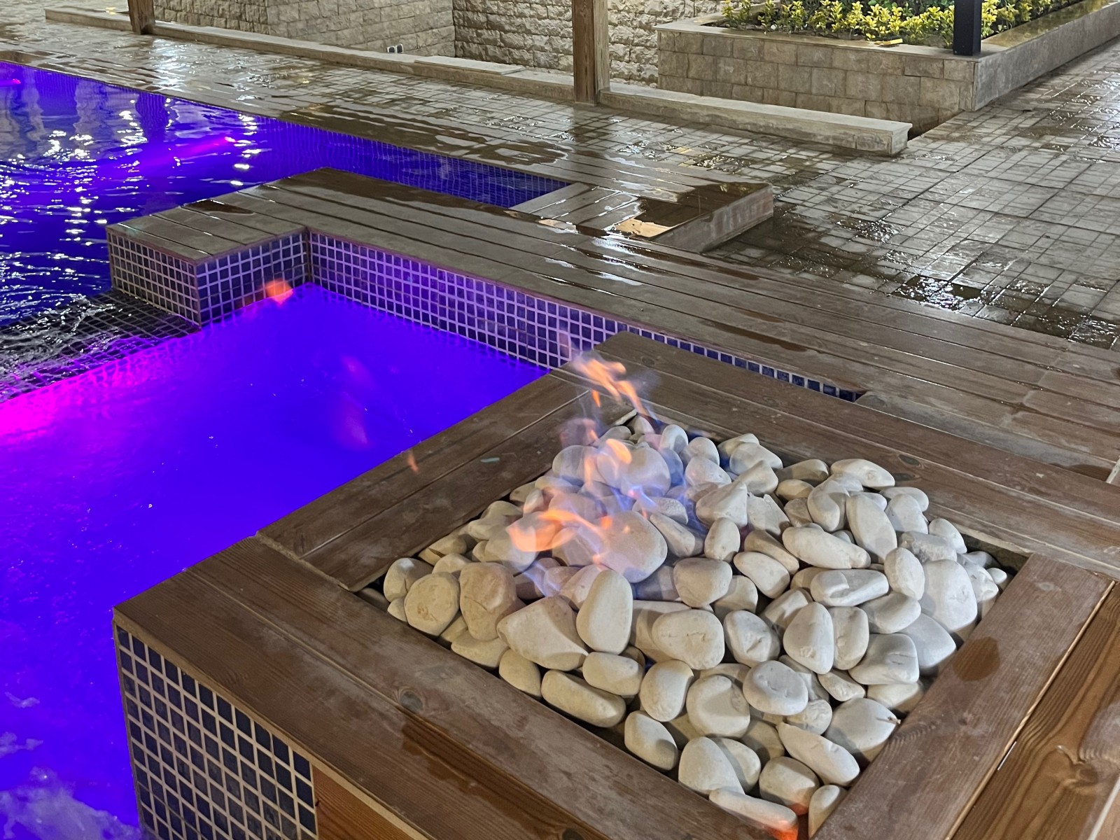 استخر استخر