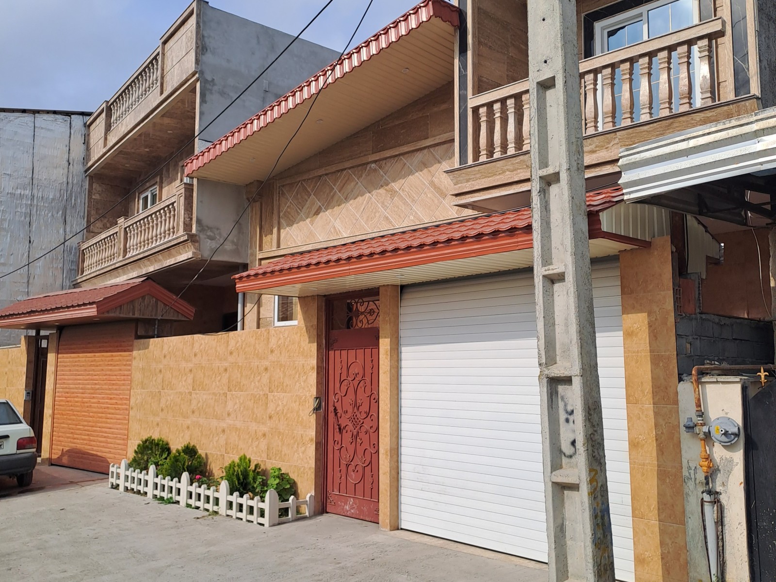 نمای بیرونی ساختمان نمای بیرونی ساختمان