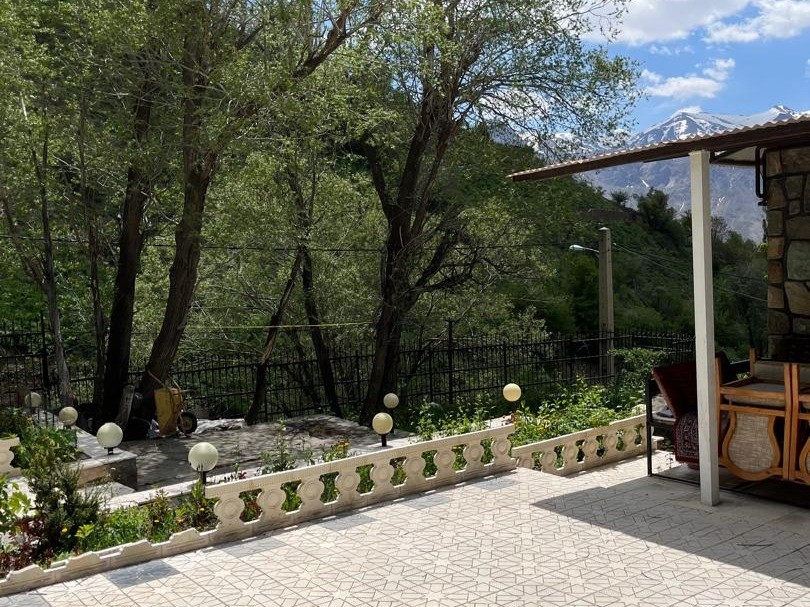 نمای بیرونی ساختمان