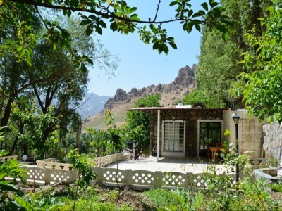 ویلای کوهستانی لالان