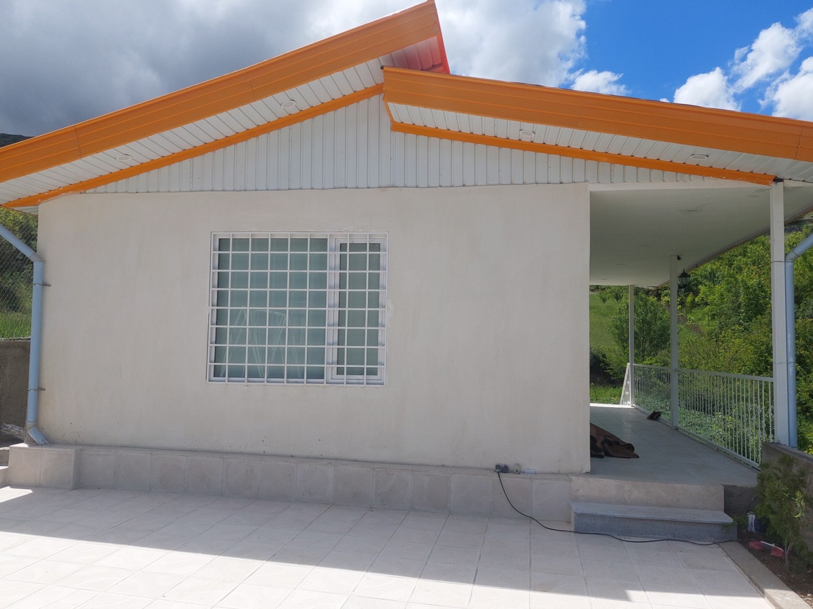 نمای بیرونی ساختمان نمای بیرونی ساختمان