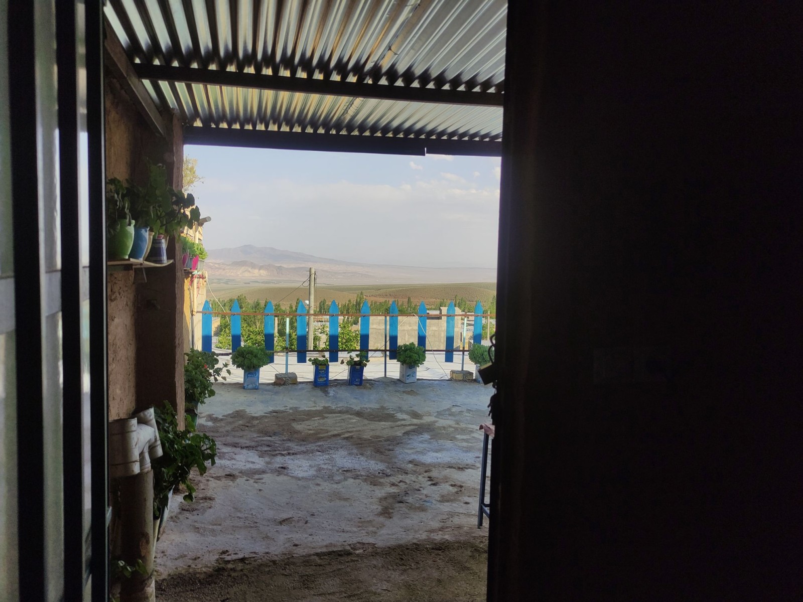 نمای بیرونی ساختمان