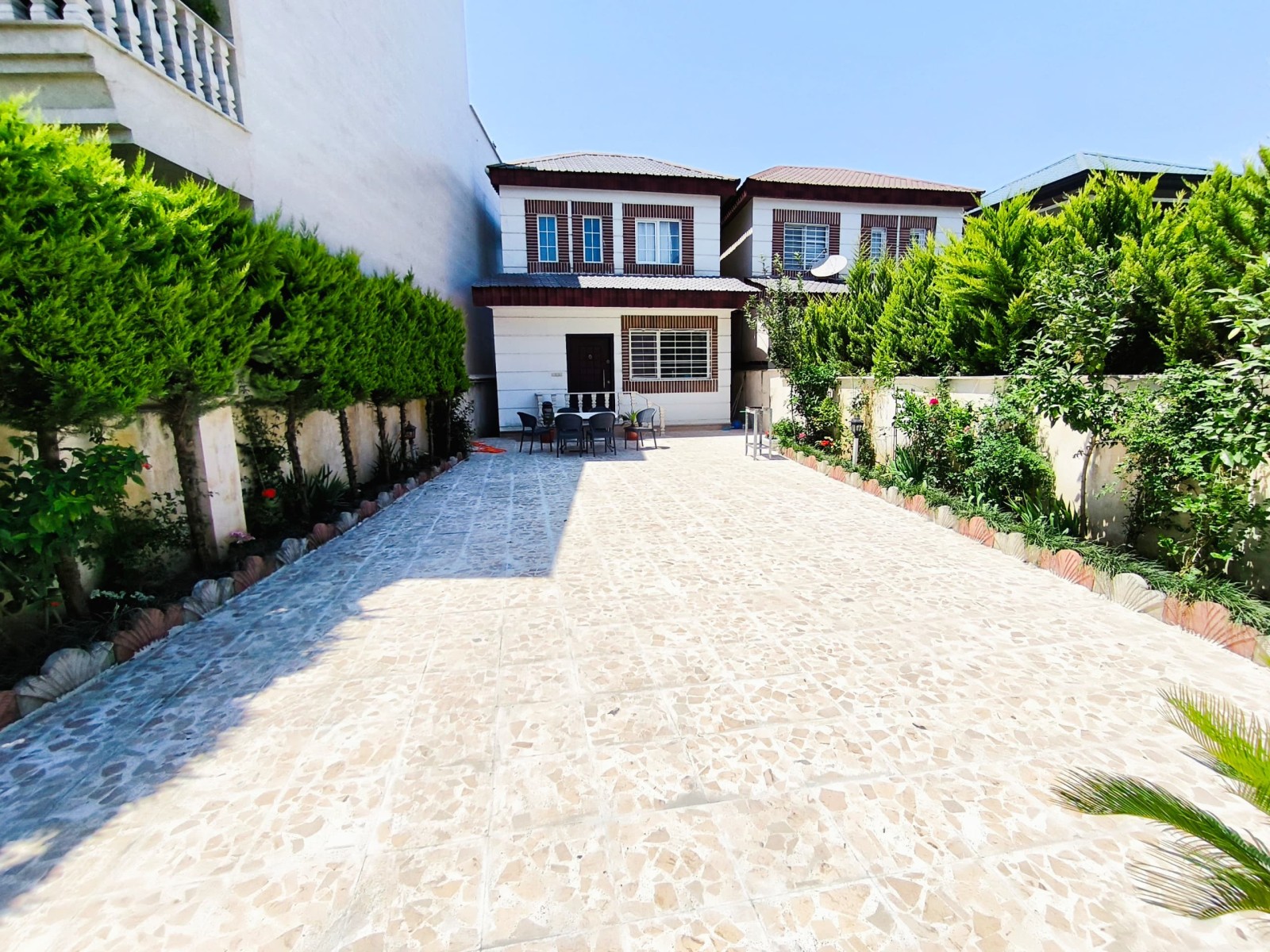 نمای بیرونی ساختمان نمای بیرونی ساختمان