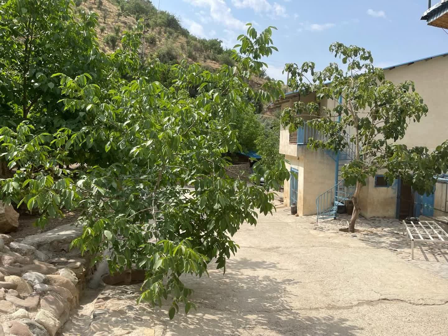 نمای بیرونی ساختمان