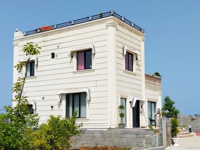 ویلا باغ میراث دربست در کوچه اختصاصی با روف گاردن