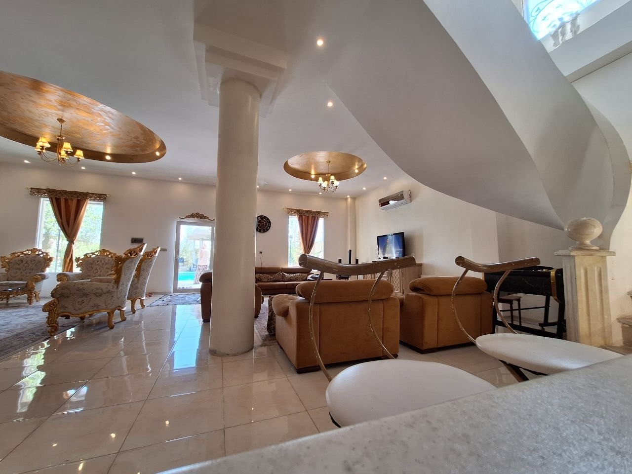 اتاق پذیرایی