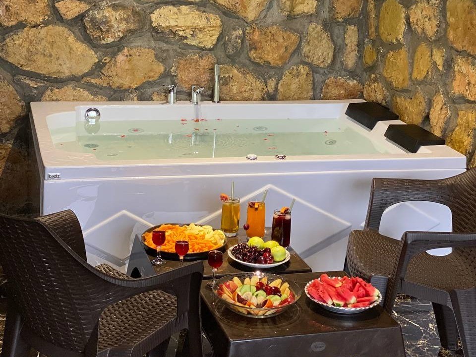 جکوزی جکوزی