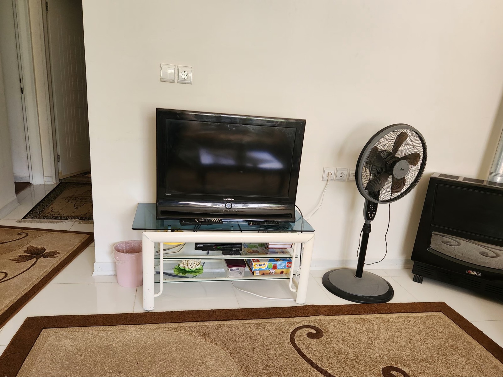 اتاق پذیرایی ونشیمن