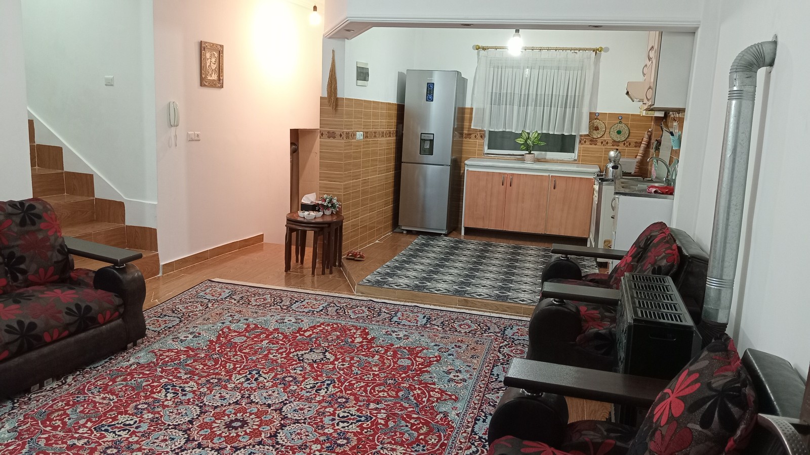 پذیرایی آشپزخانه