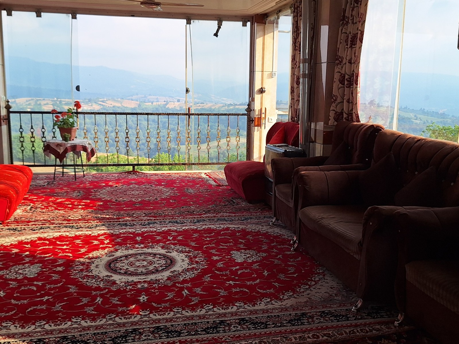 اتاق پذیرایی