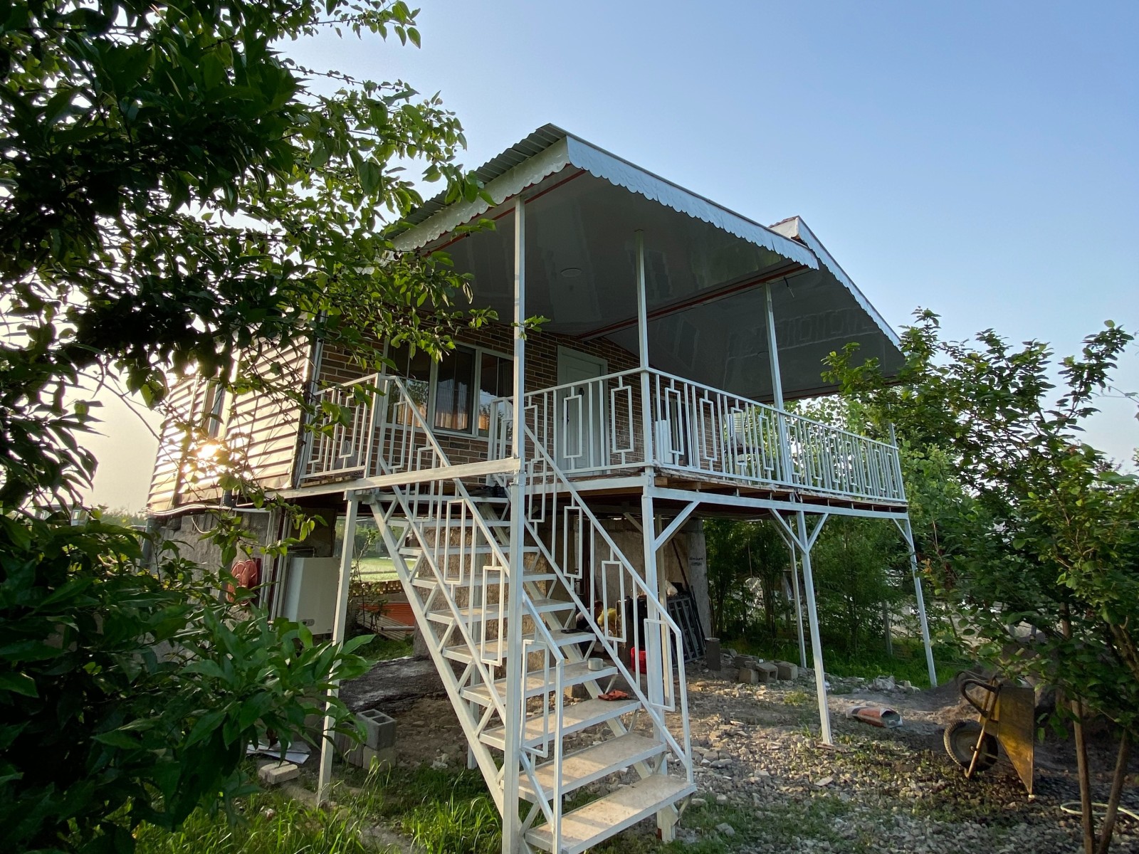 نمای بیرونی ساختمان نمای بیرونی ساختمان